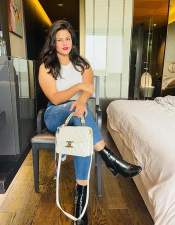 Gorgeous Haldwani Call Girl